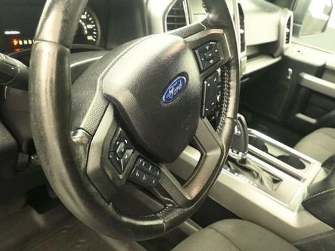 Used 2017 Ford F150 XLT w/ Equipment Group 302A Luxury AWD/4WD image 16