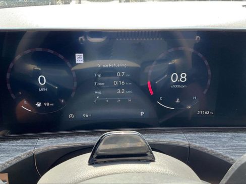 Used 2025 Hyundai Santa Fe Limited AWD/4WD image 27