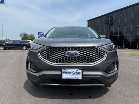 Used 2023 Ford Edge SEL w/ Convenience Package AWD/4WD image 3