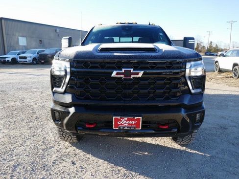 New 2026 Chevrolet Silverado 2500 ZR2 w/ LPO, Dark Essentials Package image 8