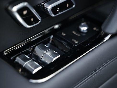 New 2026 Land Rover Range Rover Sport SE AWD/4WD image 22