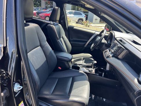 Used 2017 Toyota RAV4 SE AWD/4WD image 26
