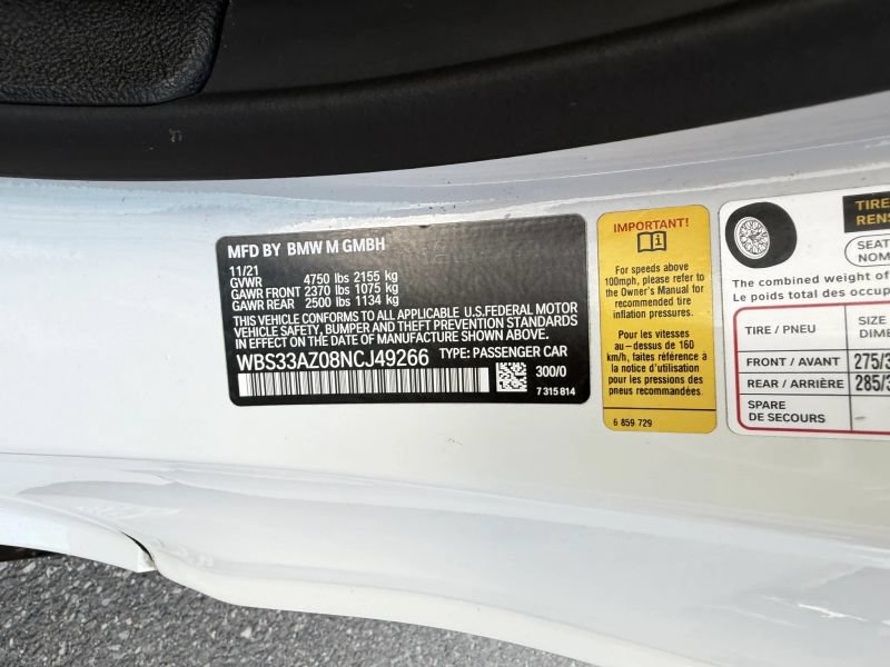 Used 2022 BMW M4 Competition w/ M Carbon Exterior Package RWD image 32