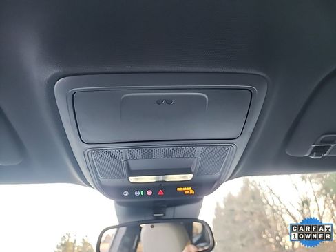 Used 2024 GMC Acadia Elevation w/ Luxury Package image 24