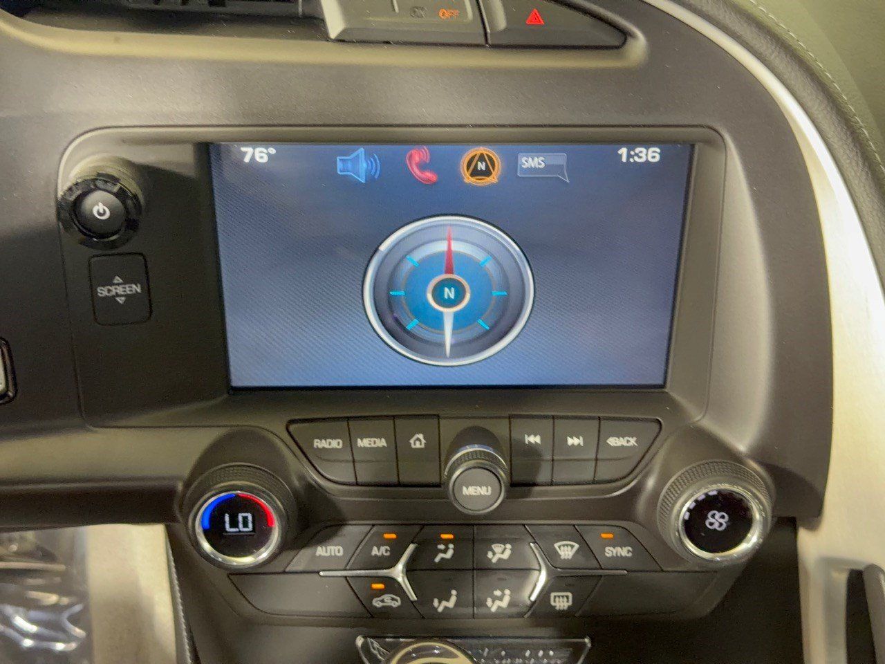 Used 2017 Chevrolet Corvette Stingray Coupe w/ 1LT RWD image 23