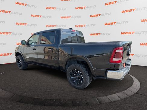 Used 2022 RAM 1500 Laramie AWD/4WD image 3
