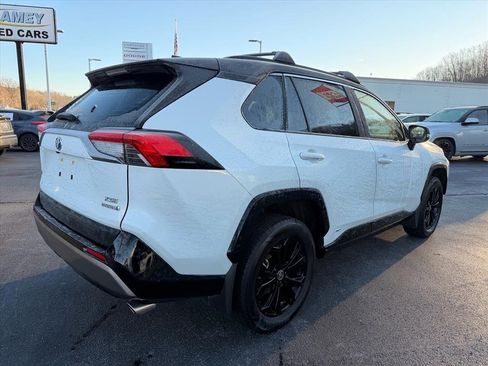 Used 2023 Toyota RAV4 XSE image 4