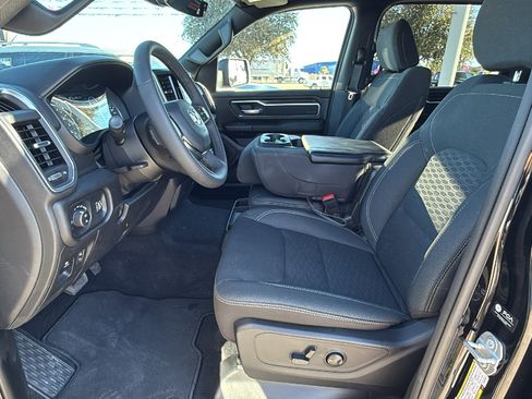 Certified 2025 RAM 1500 Lone Star image 11