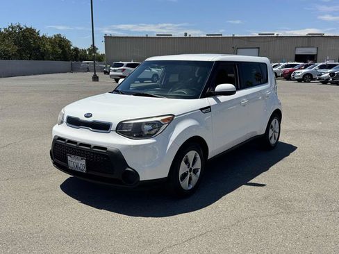 Used 2016 Kia Soul FWD image 5