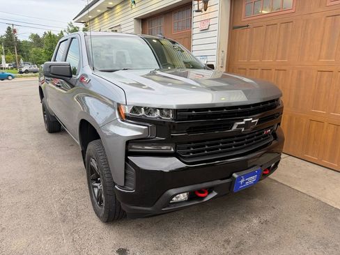 Used 2021 Chevrolet Silverado 1500 LT Trail Boss w/ LPO, Dark Essentials Package AWD/4WD image 1