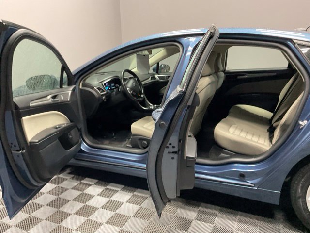 Used 2018 Ford Fusion S FWD image 13