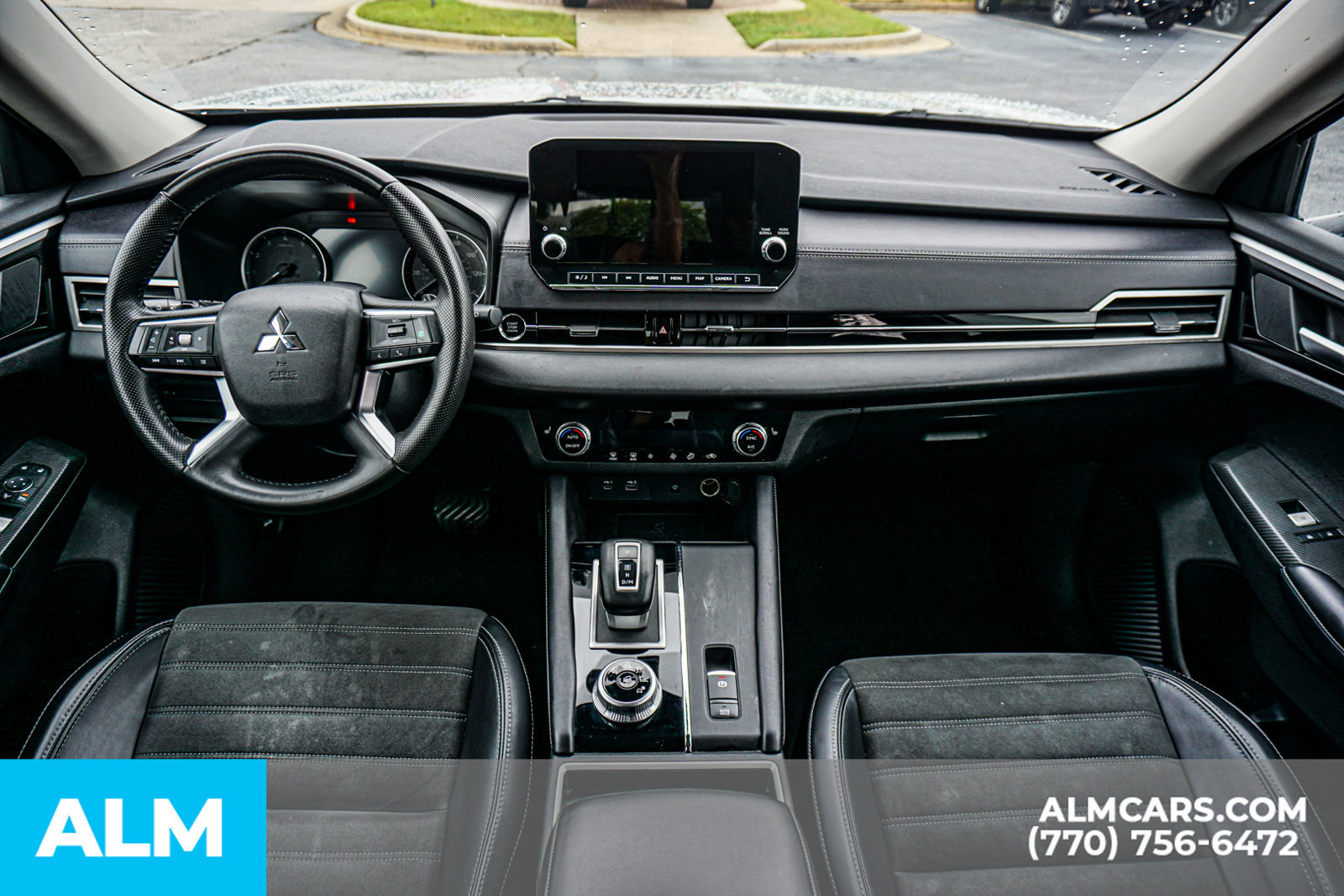Used 2024 Mitsubishi Outlander SE FWD image 29