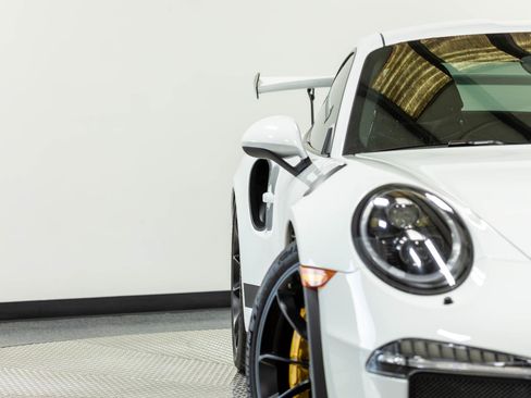 Used 2016 Porsche 911 GT3 RS RWD image 49