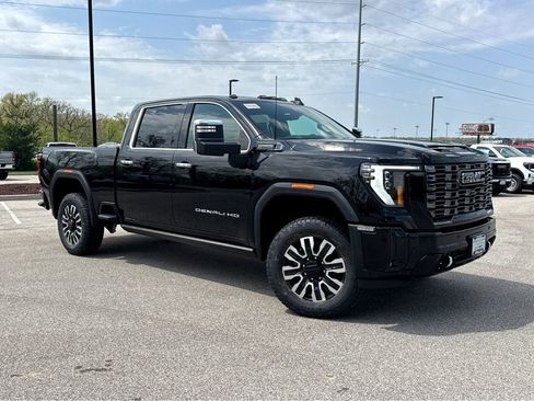 New 2026 GMC Sierra 2500 Denali Ultimate image 1