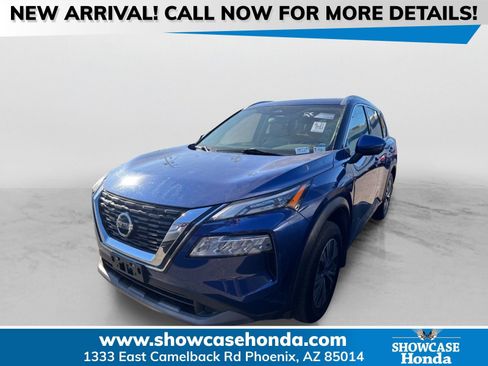 Used 2021 Nissan Rogue SV w/ Premium Package image 1