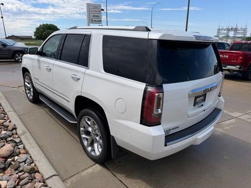 Used 2019 GMC Yukon Denali w/ Open Road Package AWD/4WD image 8