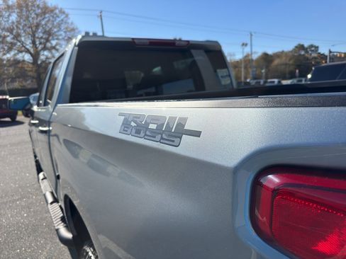 New 2026 Chevrolet Silverado 1500 Custom Trail Boss w/ Dark Appearance Package image 9