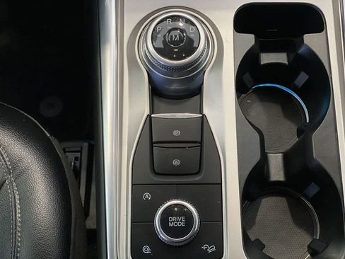 Used 2020 Ford Explorer Limited w/ Class III Trailer Tow Package image 23