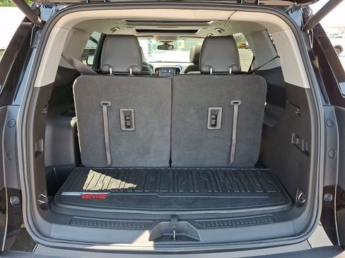 Used 2020 GMC Acadia AT4 w/ Driver Alert Package II AWD/4WD image 30