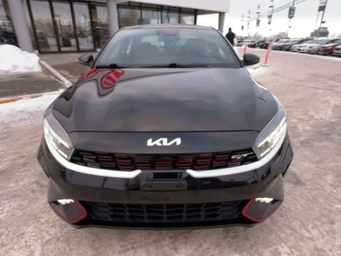 Certified 2022 Kia Forte GT FWD image 3