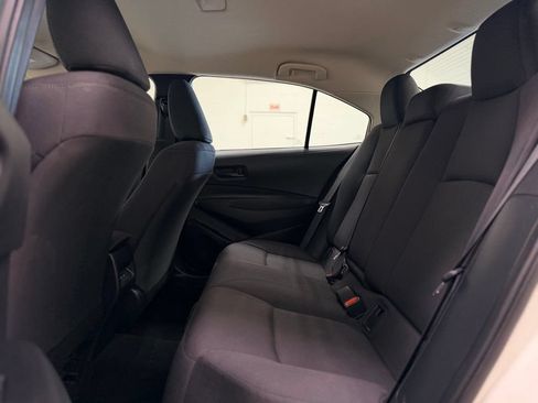 Used 2025 Toyota Corolla LE FWD image 22