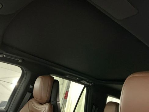 Used 2024 Lincoln Navigator L Reserve AWD/4WD image 15