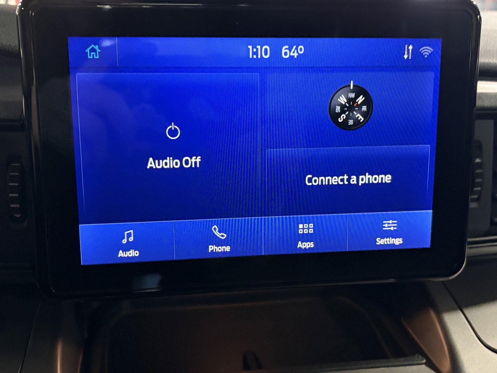 Used 2021 Ford Explorer XLT w/ Class III Trailer Tow Package AWD/4WD image 11