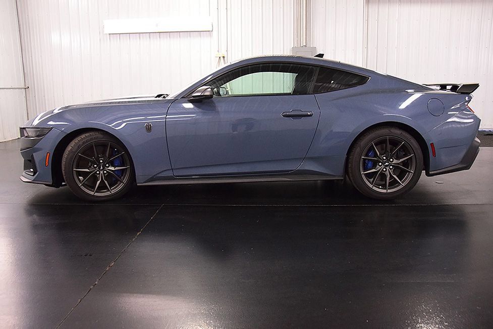 Used 2025 Ford Mustang Dark Horse RWD image 4