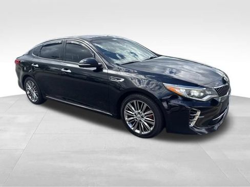 Used 2017 Kia Optima SX FWD image 6