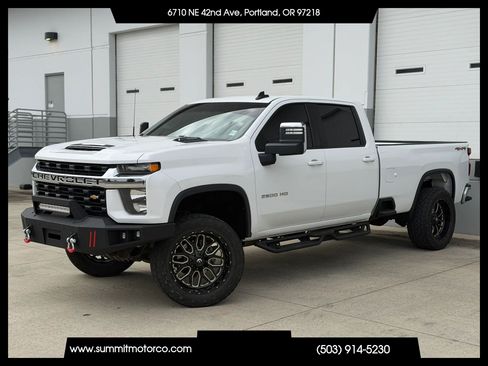 Used 2022 Chevrolet Silverado 2500 LT AWD/4WD image 1