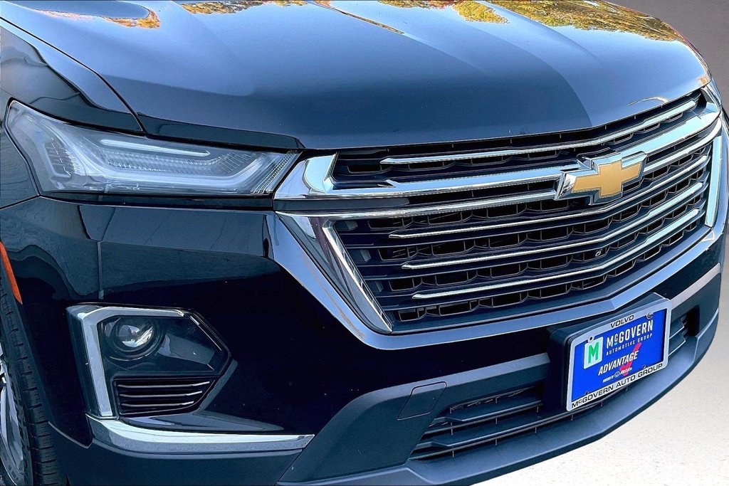 Used 2022 Chevrolet Traverse LT w/ LT Premium Package AWD/4WD image 35