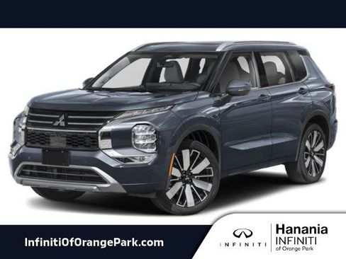 Used 2025 Mitsubishi Outlander SEL FWD image 1