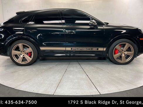 Used 2024 Porsche Cayenne S w/ Premium Package Plus (PP1) image 6