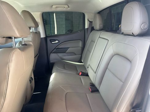 Used 2016 GMC Canyon SLT image 31