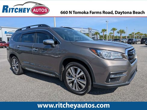 Used 2022 Subaru Ascent Touring AWD/4WD image 1