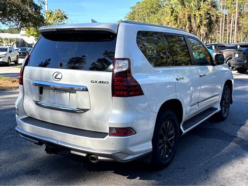 Used 2017 Lexus GX 460 image 32