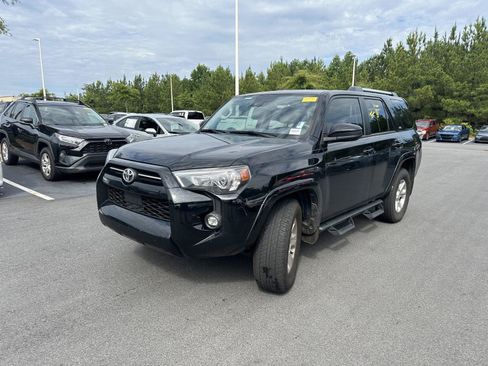 Used 2024 Toyota 4Runner SR5 RWD image 2