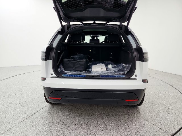 New 2026 Land Rover Range Rover Velar S AWD/4WD image 19