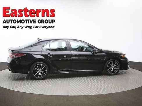 Used 2023 Toyota Camry SE image 43