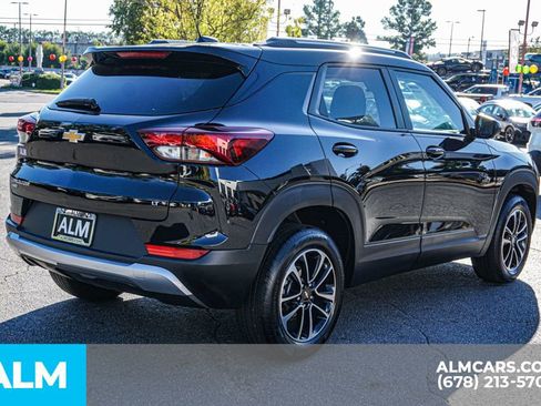 Used 2025 Chevrolet TrailBlazer LT image 6
