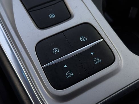 Used 2021 Ford Explorer Limited w/ Equipment Group 301A image 87