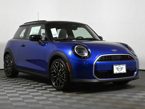 Used 2025 MINI Cooper S image 9
