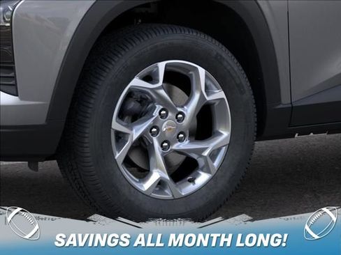 New 2026 Chevrolet Trax LS w/ LS Convenience Package FWD image 9