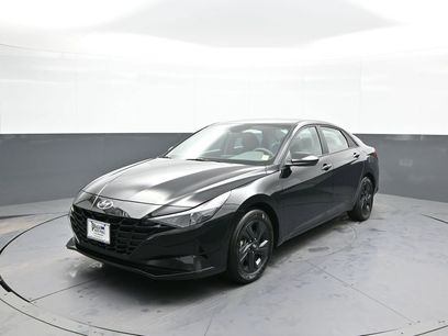 Certified 2023 Hyundai Elantra SEL w/ Cargo Package