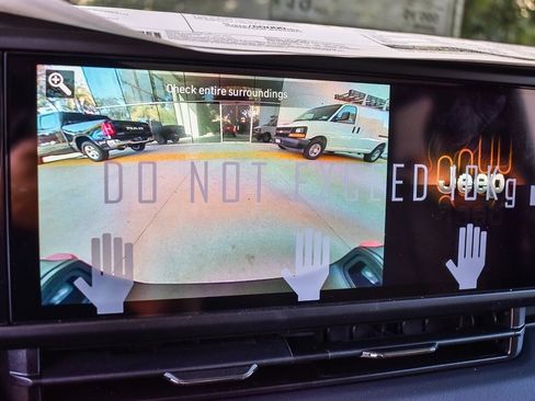 New 2026 Jeep Gladiator Mojave w/ Steel Bumper Group image 20