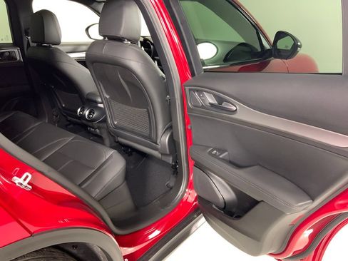 New 2025 Alfa Romeo Stelvio Sprint w/ Convenience Package AWD/4WD image 36