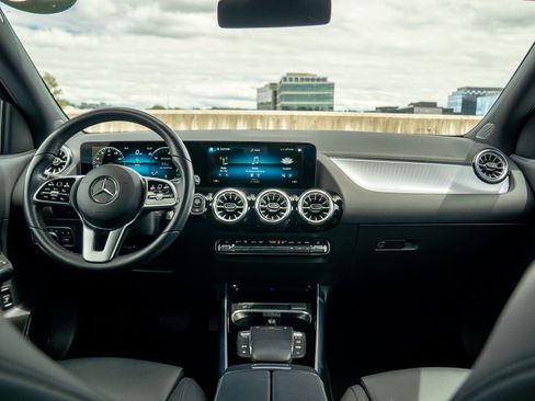 Certified 2023 Mercedes-Benz GLA 250 image 19