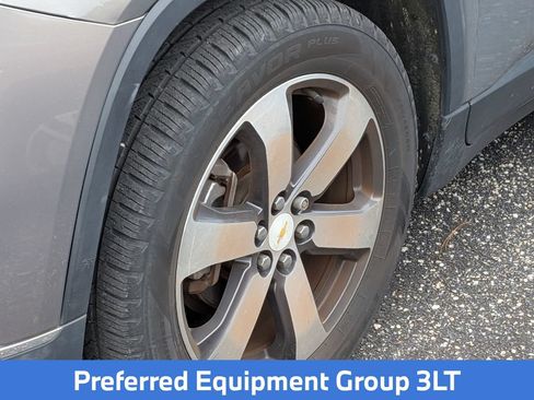 Used 2018 Chevrolet Traverse LT FWD image 9
