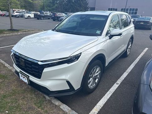 Used 2024 Honda CR-V EX-L image 2