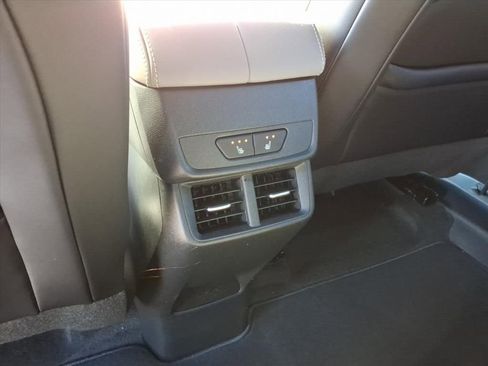 Used 2026 GMC Terrain Elevation w/ Elevation Premium Package image 32